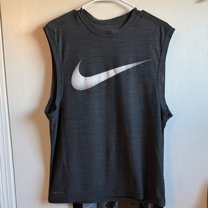 Nike mens Charcoal Muscle Tee